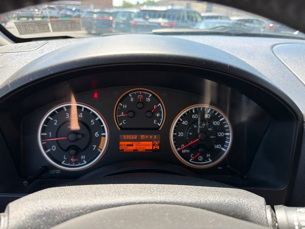 2015 Nissan Titan SV