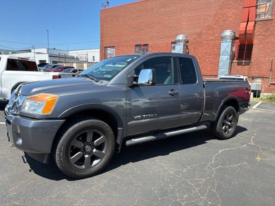 2015 Nissan Titan SV