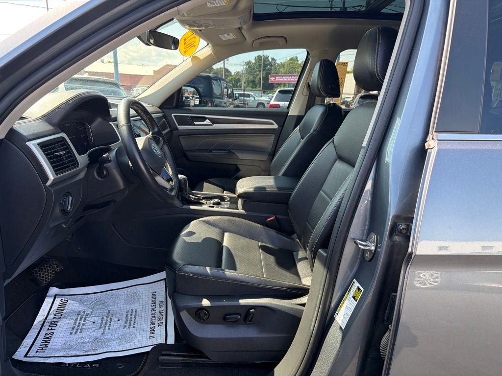2022 Volkswagen Atlas 3.6L V6 SE w/Technology