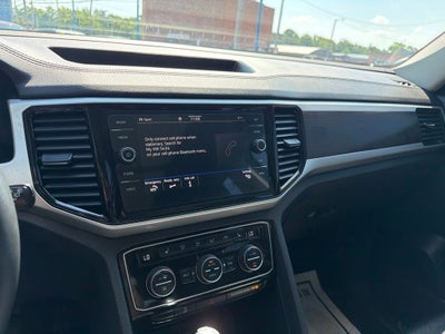 2022 Volkswagen Atlas 3.6L V6 SE w/Technology