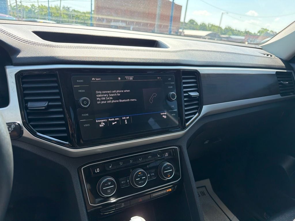 2022 Volkswagen Atlas 3.6L V6 SE w/Technology