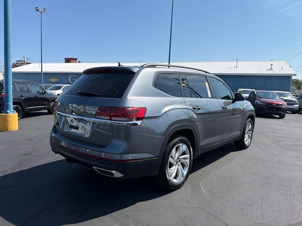 2022 Volkswagen Atlas 3.6L V6 SE w/Technology