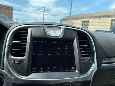2019 Chrysler 300 Limited