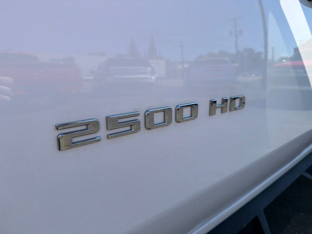 2024 Chevrolet Silverado 2500HD Custom