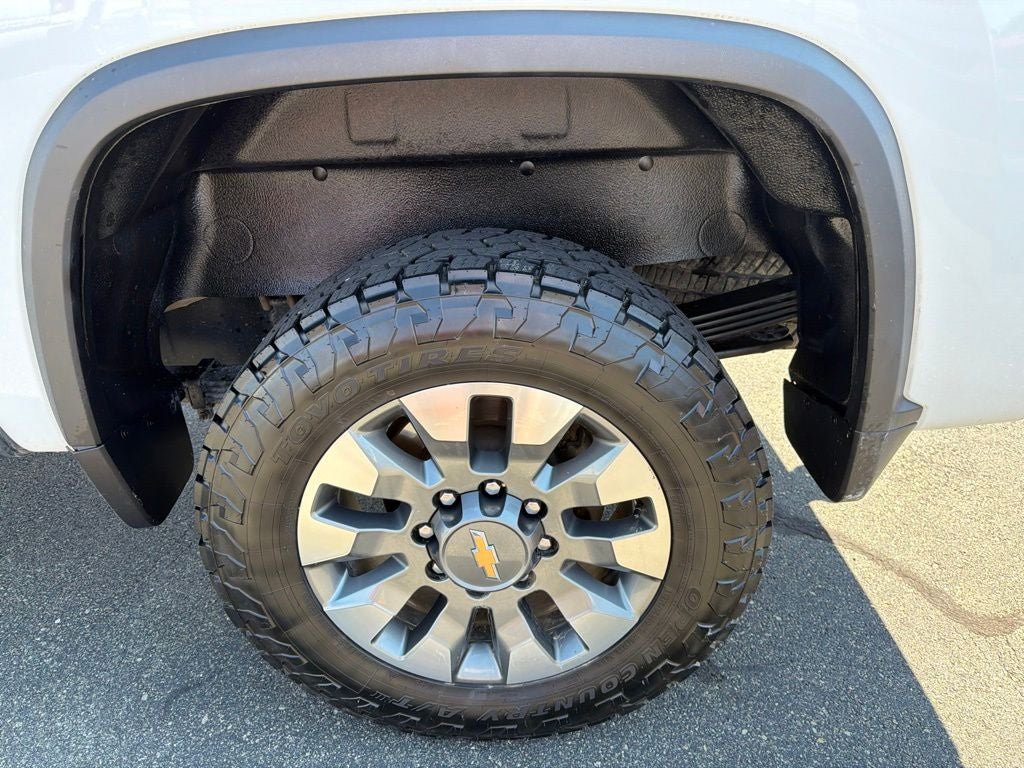 2024 Chevrolet Silverado 2500HD Custom