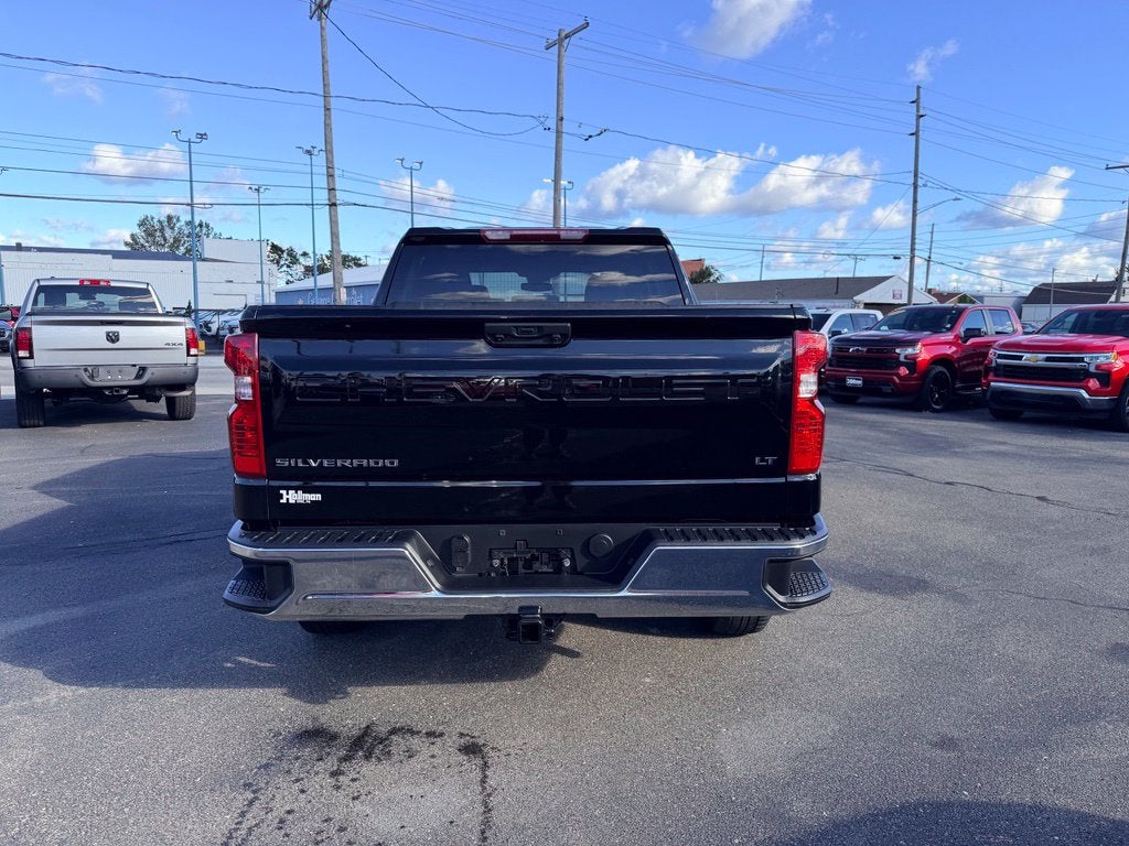 2025 Chevrolet Silverado 1500 LT LT1