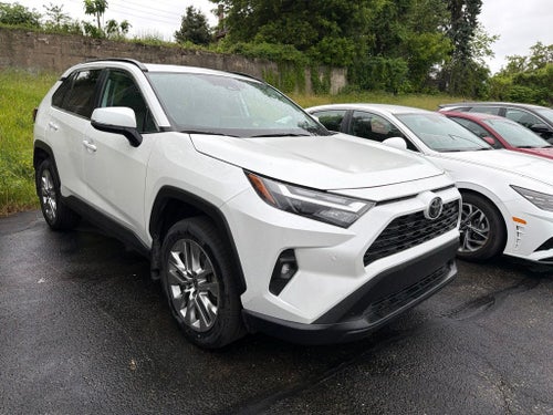 2023 Toyota RAV4 XLE Premium