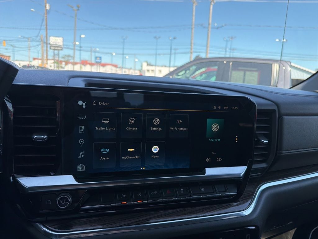 2023 Chevrolet Silverado 1500 LT