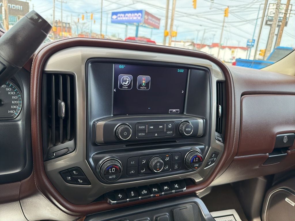 2016 Chevrolet Silverado 1500 High Country