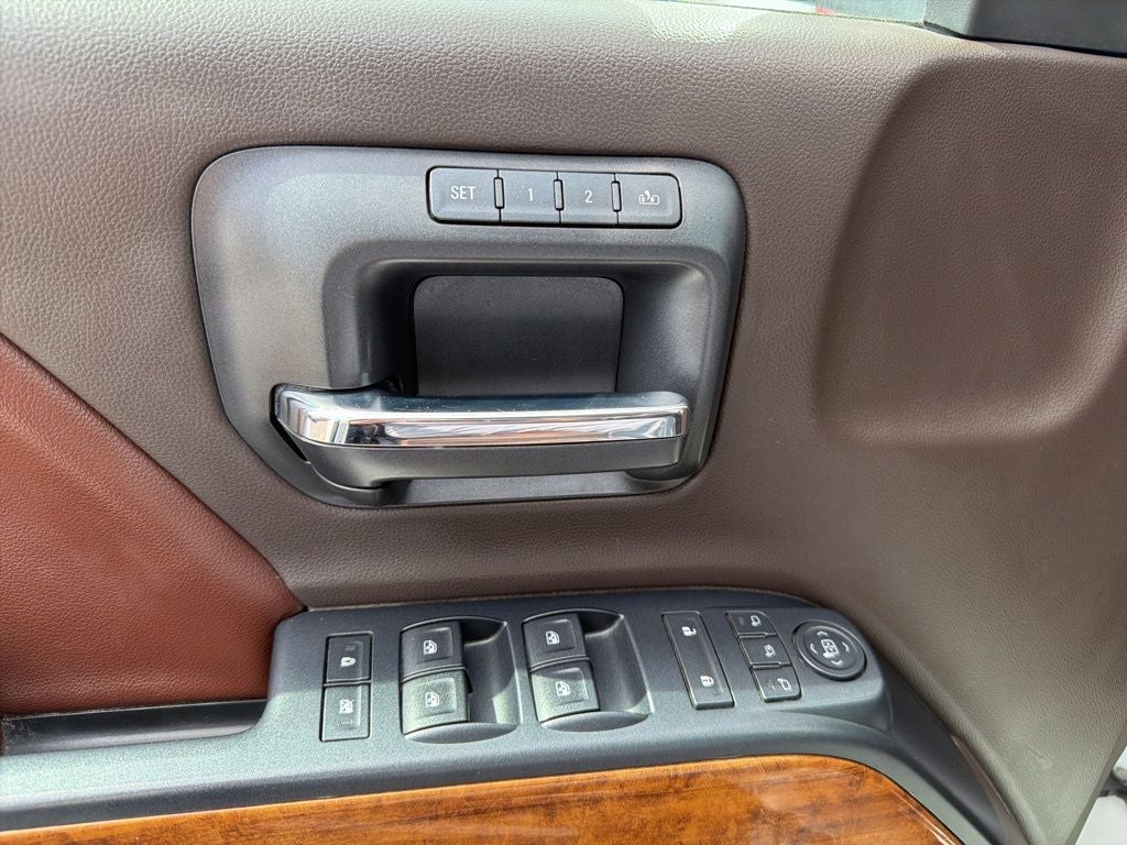 2016 Chevrolet Silverado 1500 High Country