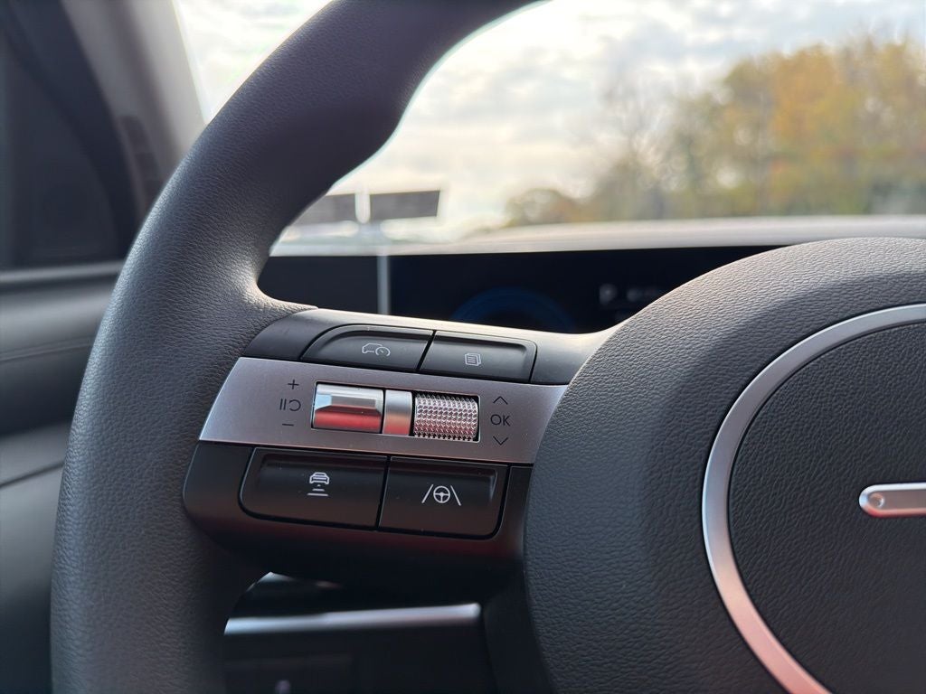 2025 Hyundai TUCSON SE