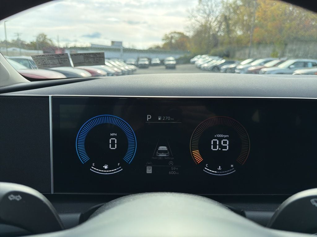 2025 Hyundai TUCSON SE