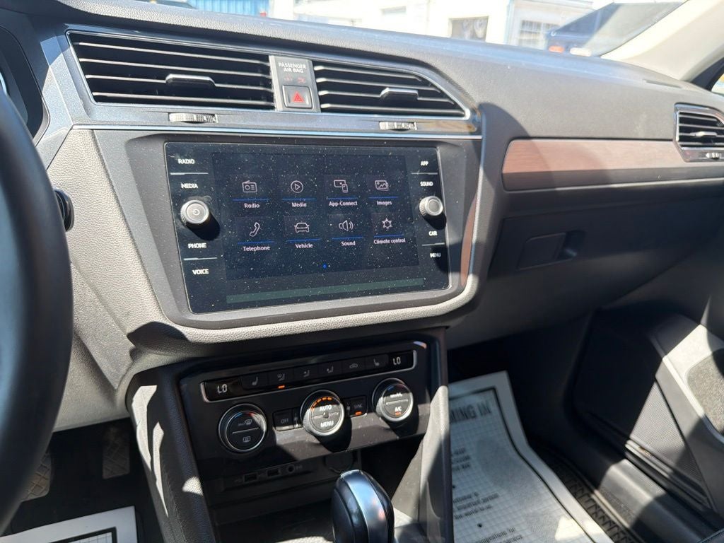 2020 Volkswagen Tiguan 2.0T SE 4Motion