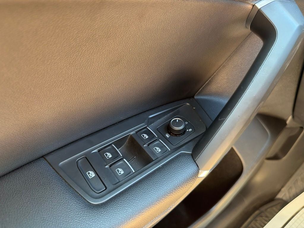 2020 Volkswagen Tiguan 2.0T SE 4Motion