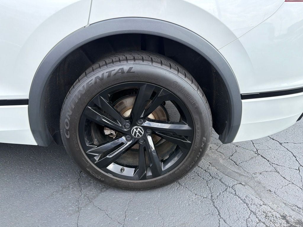 2023 Volkswagen Tiguan 2.0T SE R-Line Black