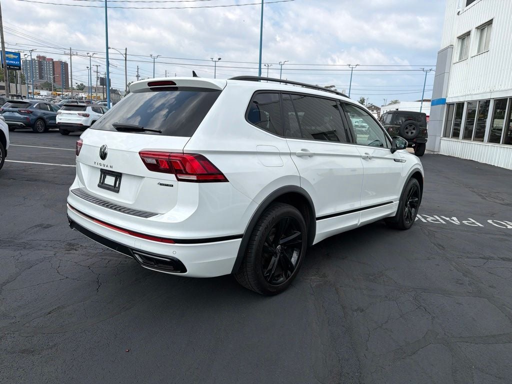 2023 Volkswagen Tiguan 2.0T SE R-Line Black