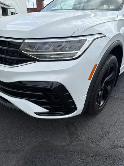 2023 Volkswagen Tiguan 2.0T SE R-Line Black