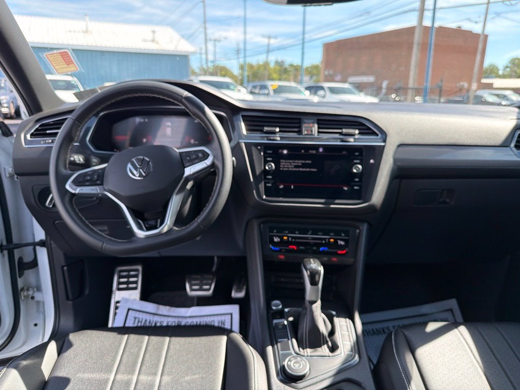 2023 Volkswagen Tiguan 2.0T SE R-Line Black