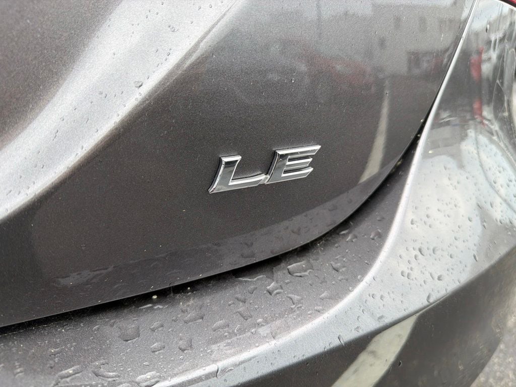2022 Toyota Camry LE