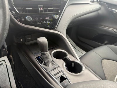 2022 Toyota Camry LE