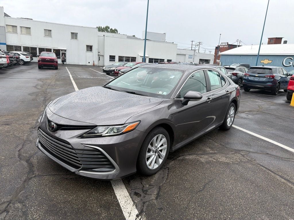 2022 Toyota Camry LE