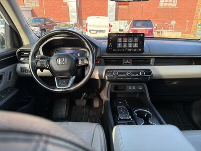 2023 Honda Pilot Elite