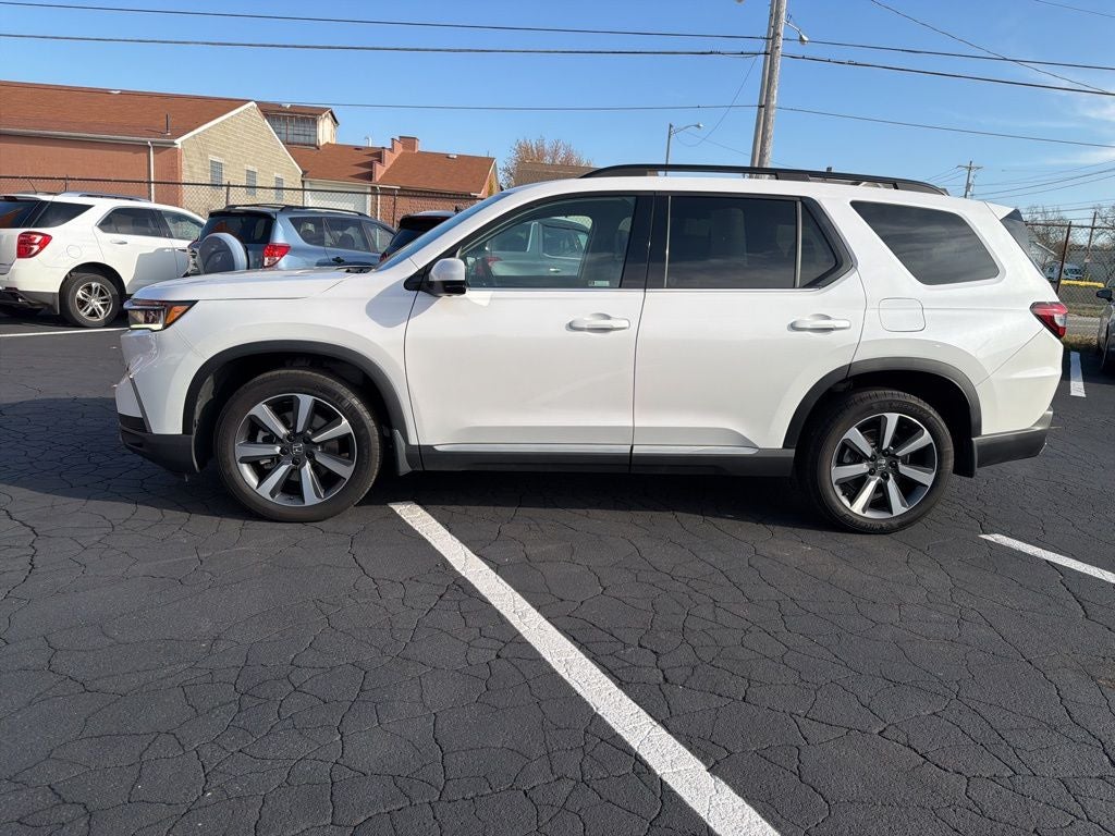 2023 Honda Pilot Elite