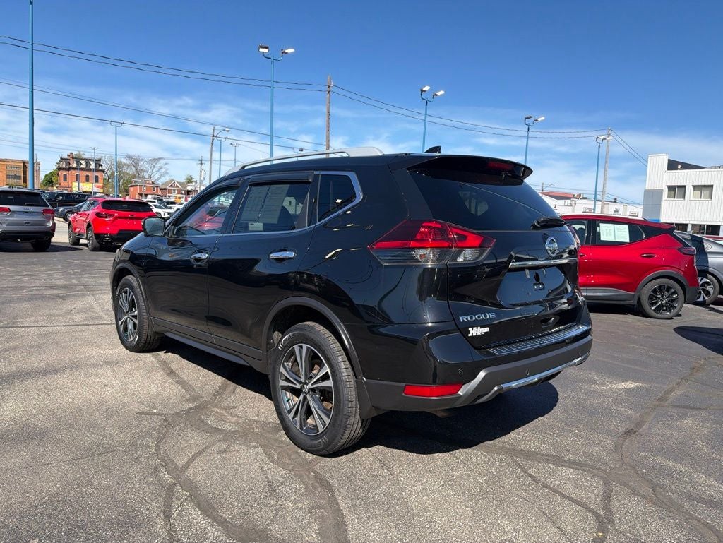2020 Nissan Rogue SV