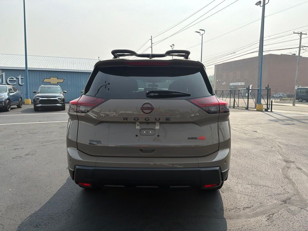 2025 Nissan Rogue Rock Creek
