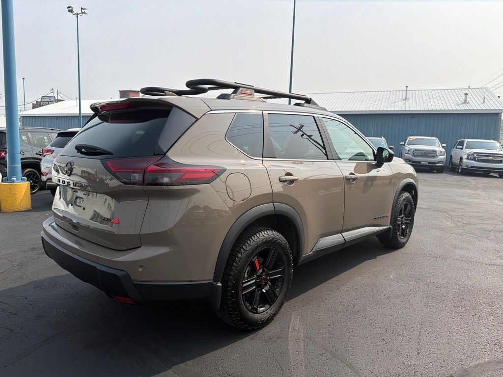 2025 Nissan Rogue Rock Creek