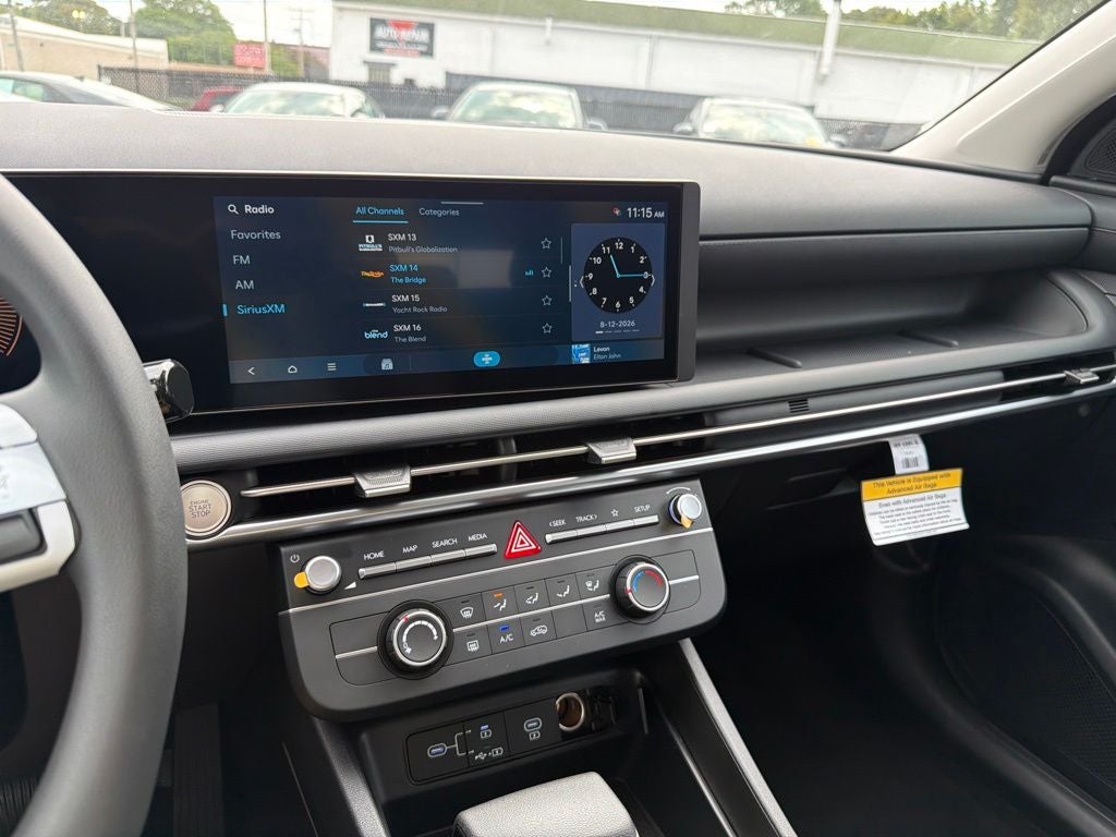 2026 Hyundai TUCSON SE