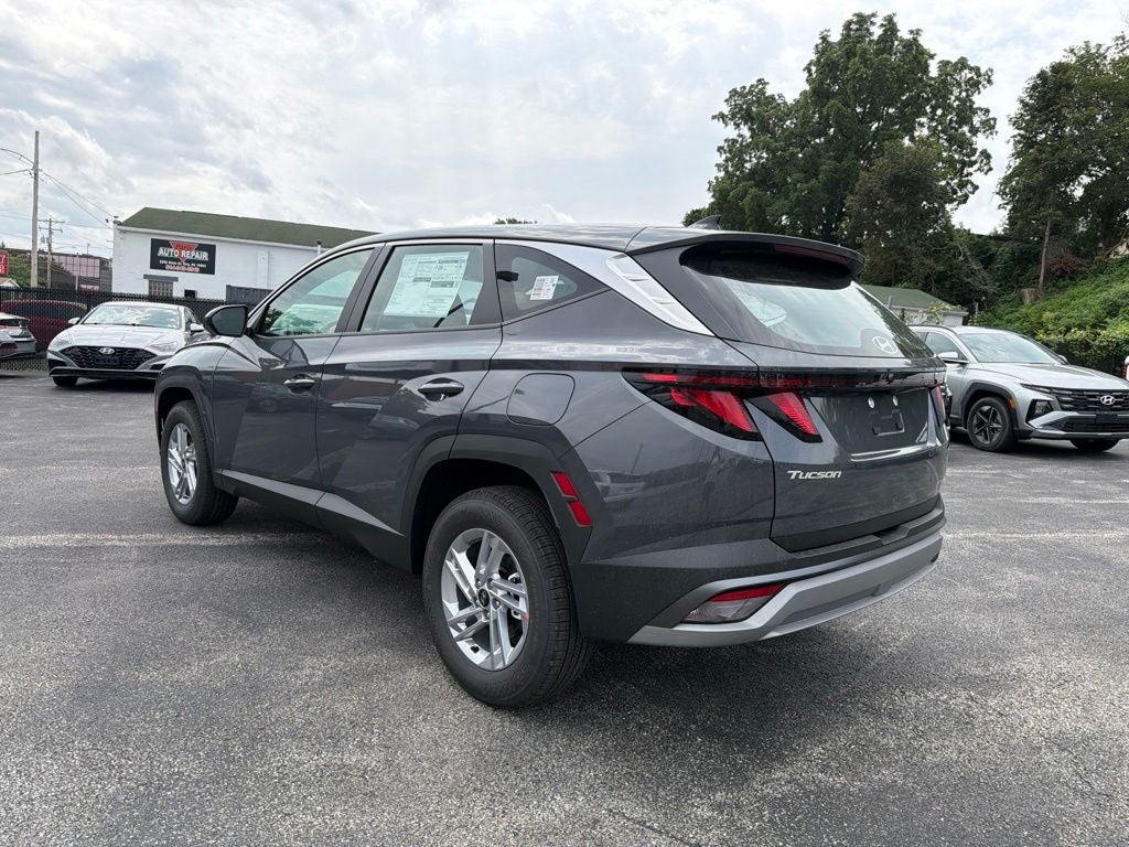 2026 Hyundai TUCSON SE