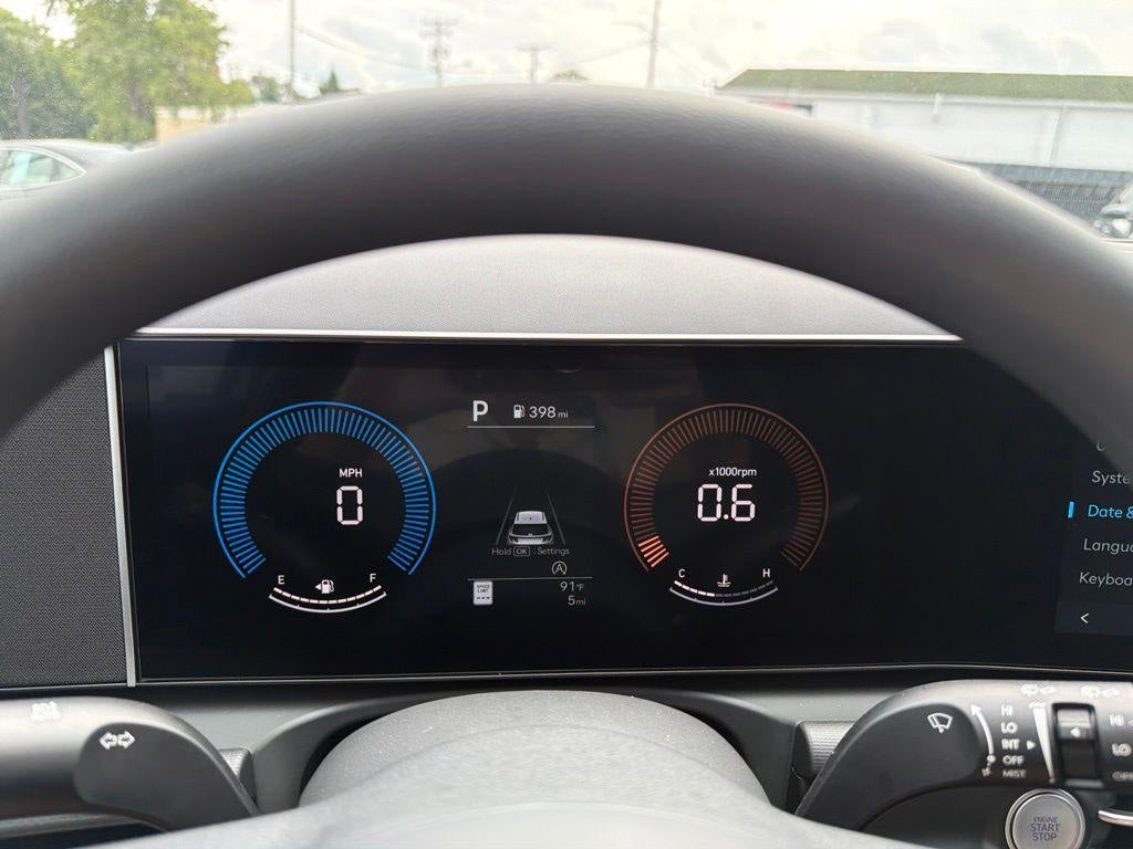 2026 Hyundai TUCSON SE