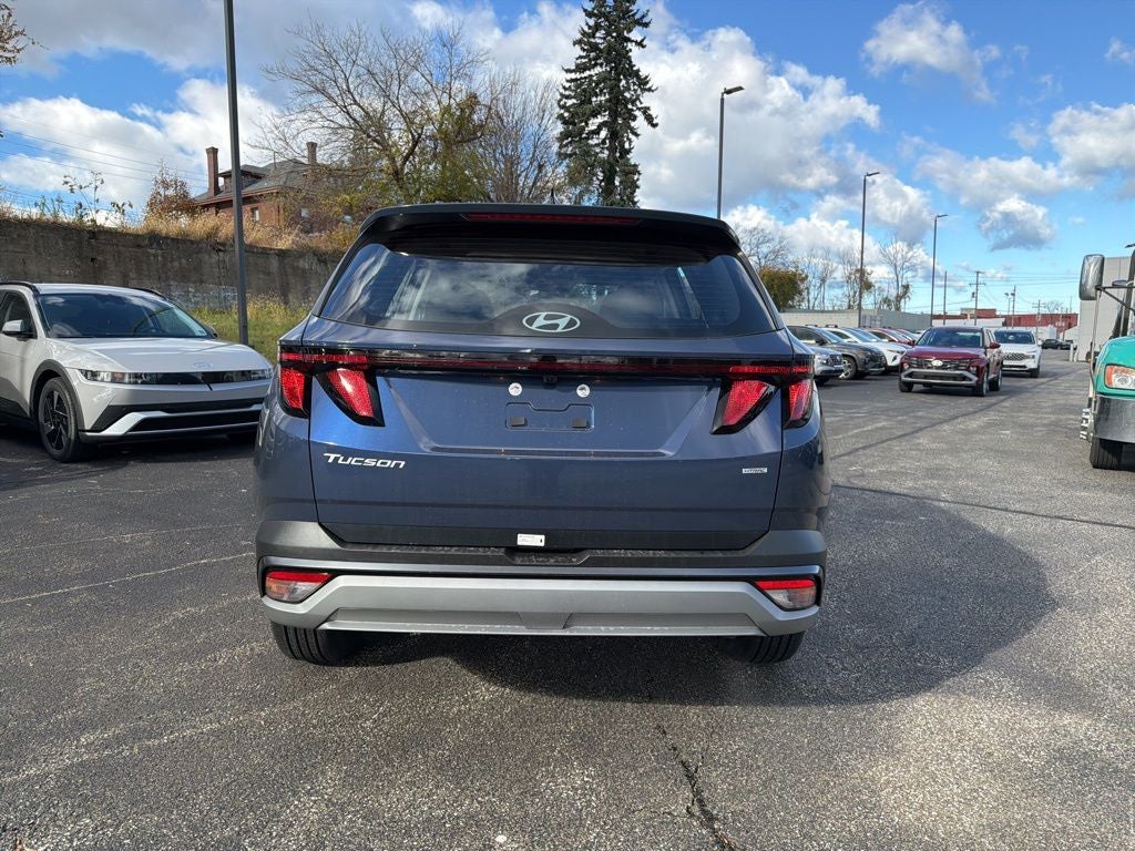 2026 Hyundai TUCSON SE