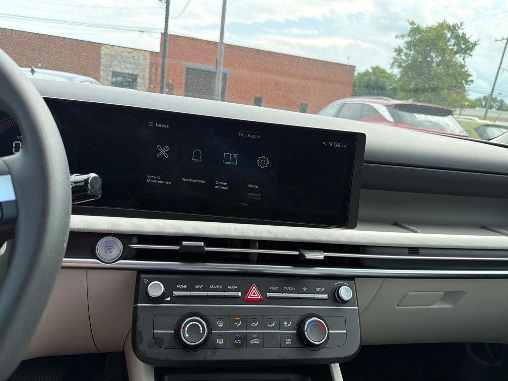 2026 Hyundai TUCSON SE