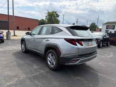 2026 Hyundai TUCSON SE