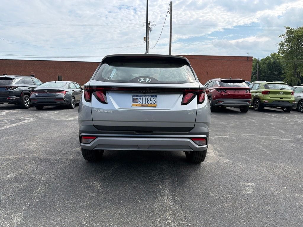 2026 Hyundai TUCSON SE
