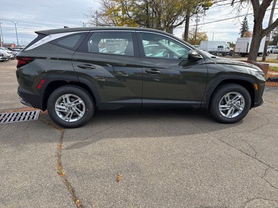 2026 Hyundai TUCSON SE