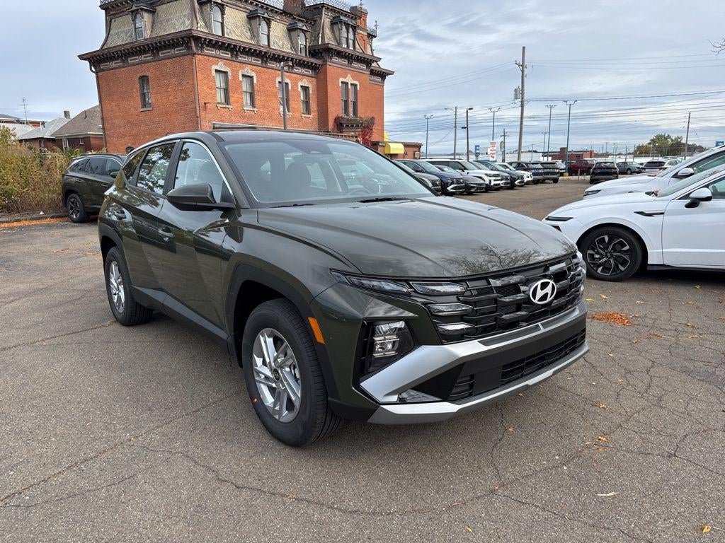 2026 Hyundai TUCSON SE