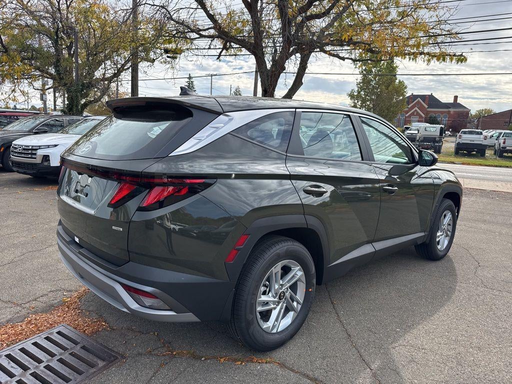 2026 Hyundai TUCSON SE