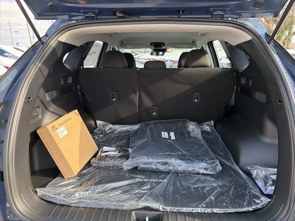 2026 Hyundai TUCSON SE