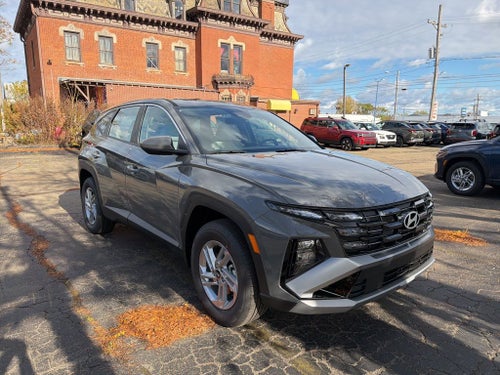 2026 Hyundai TUCSON SE