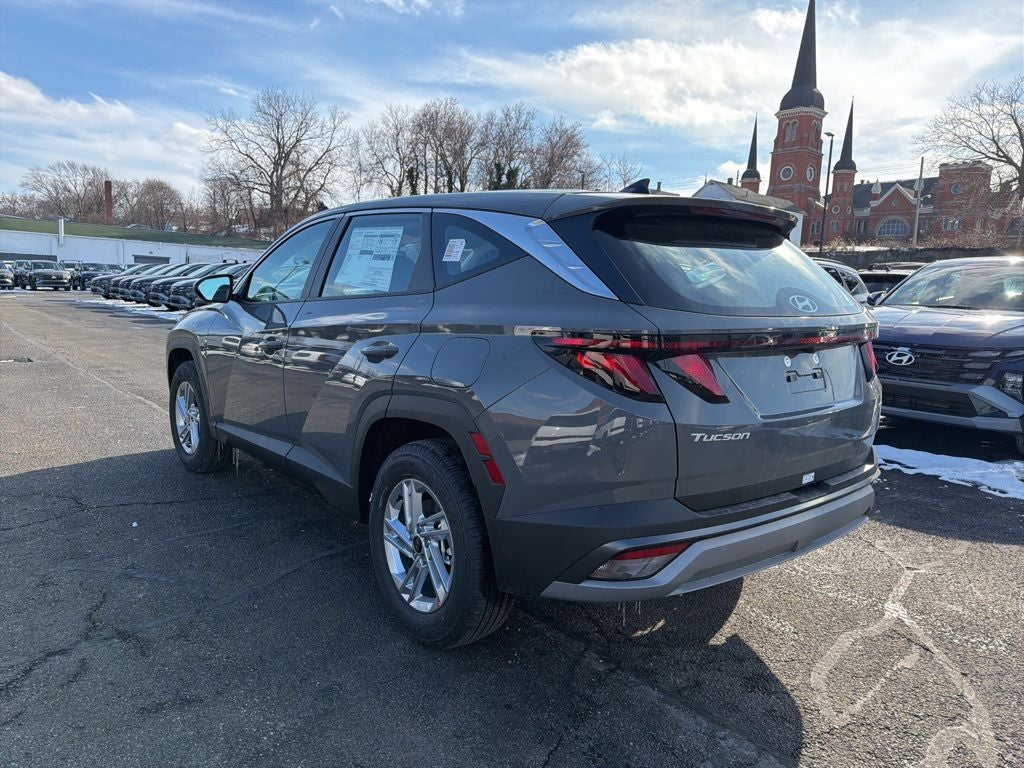 2026 Hyundai TUCSON SE