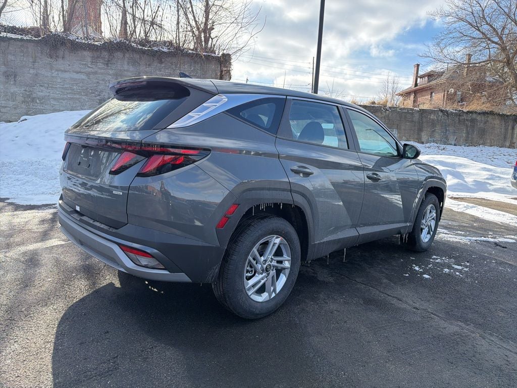 2026 Hyundai TUCSON SE
