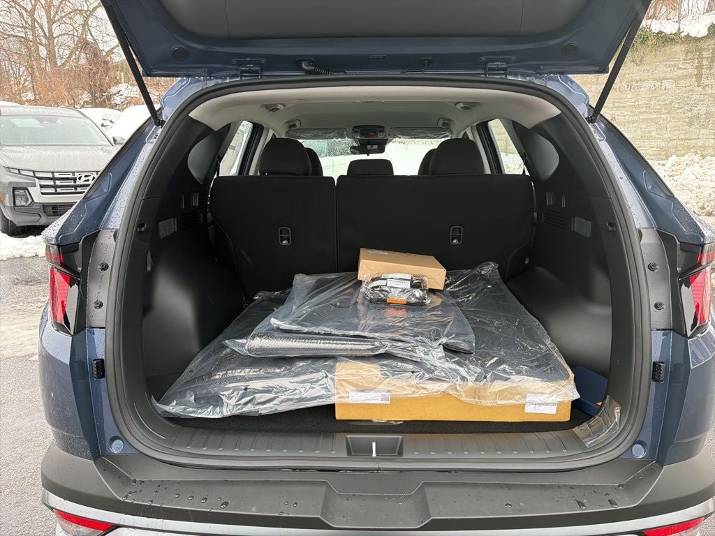 2026 Hyundai TUCSON SE