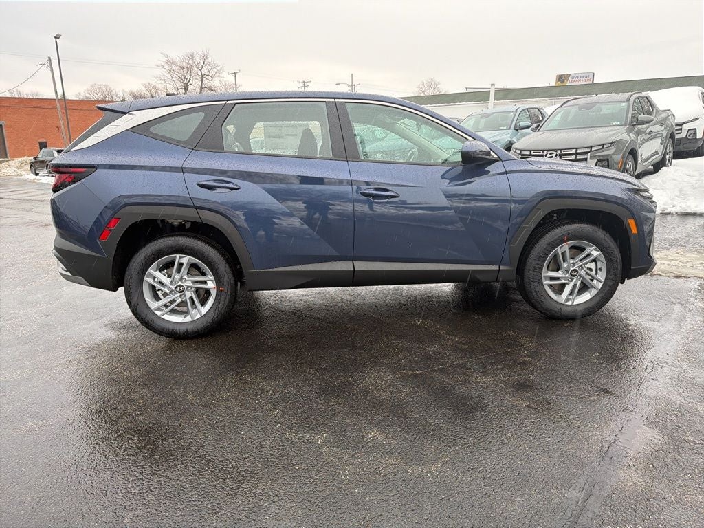 2026 Hyundai TUCSON SE