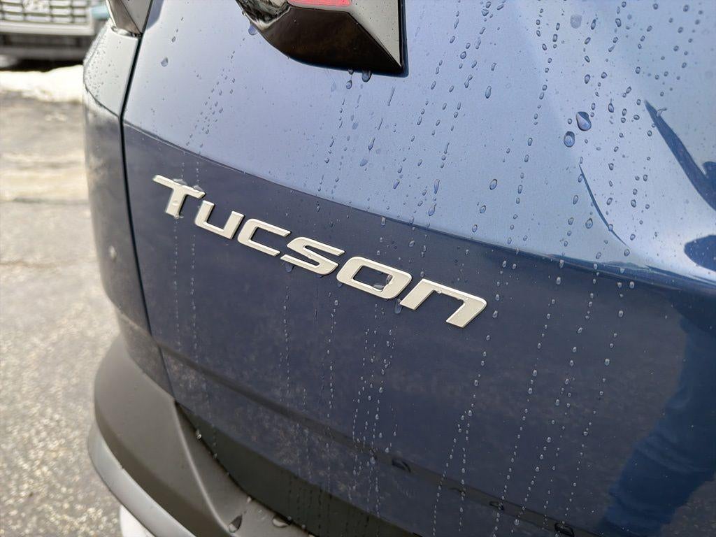 2026 Hyundai TUCSON SE
