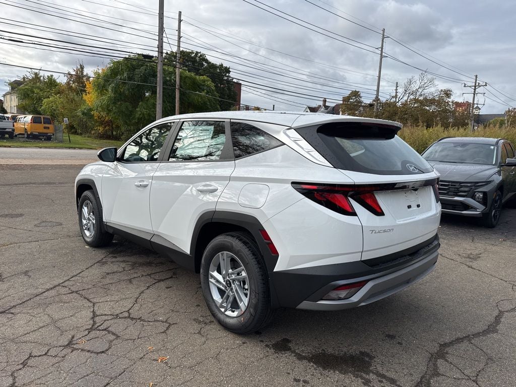 2026 Hyundai TUCSON SE