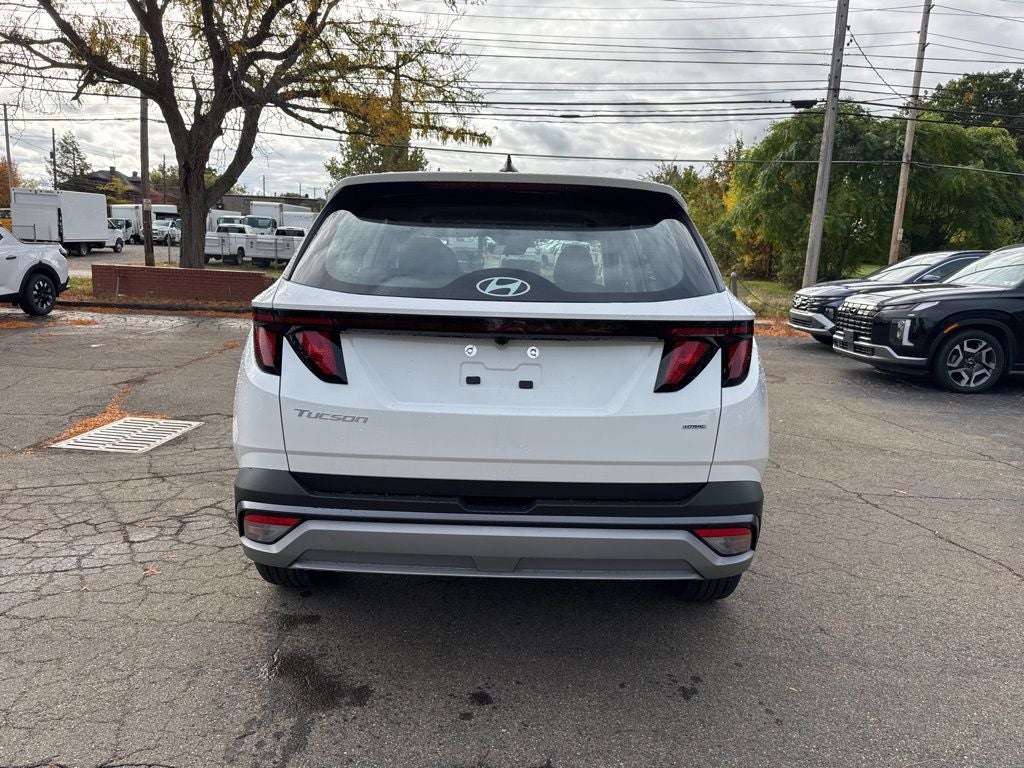 2026 Hyundai TUCSON SE