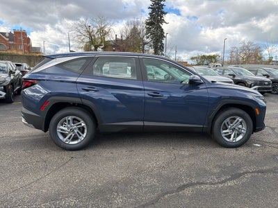 2026 Hyundai TUCSON SE